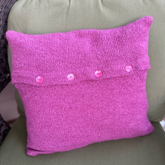 Garnet Hill Raspberry Purple Wool Blend Pillow Cover 18”X 18” With Flower Boho - Picture 2 of 4